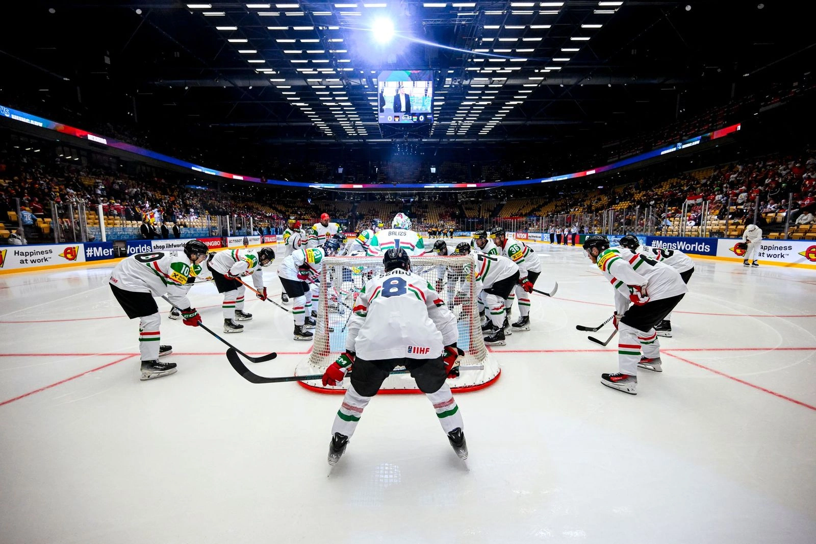 Jégkorong a palettán - Sárközy Tamás Emléktorna